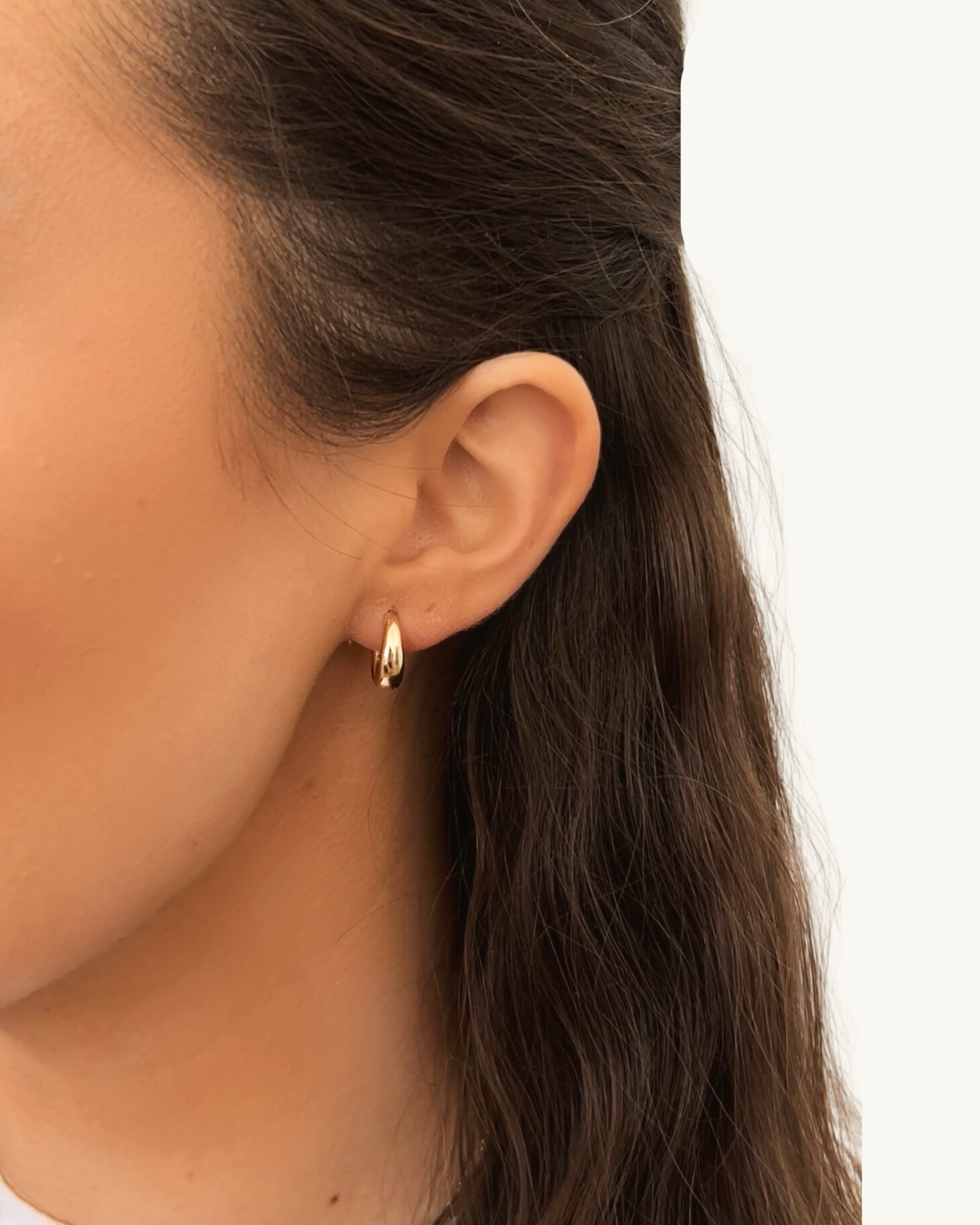 PLUSH HOOPS