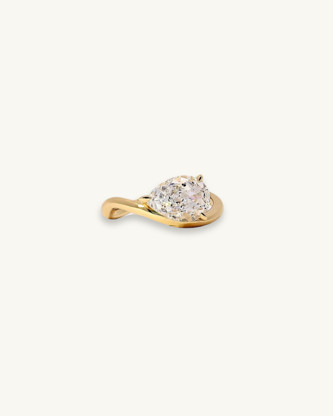 DUO PEAR LUXE RING