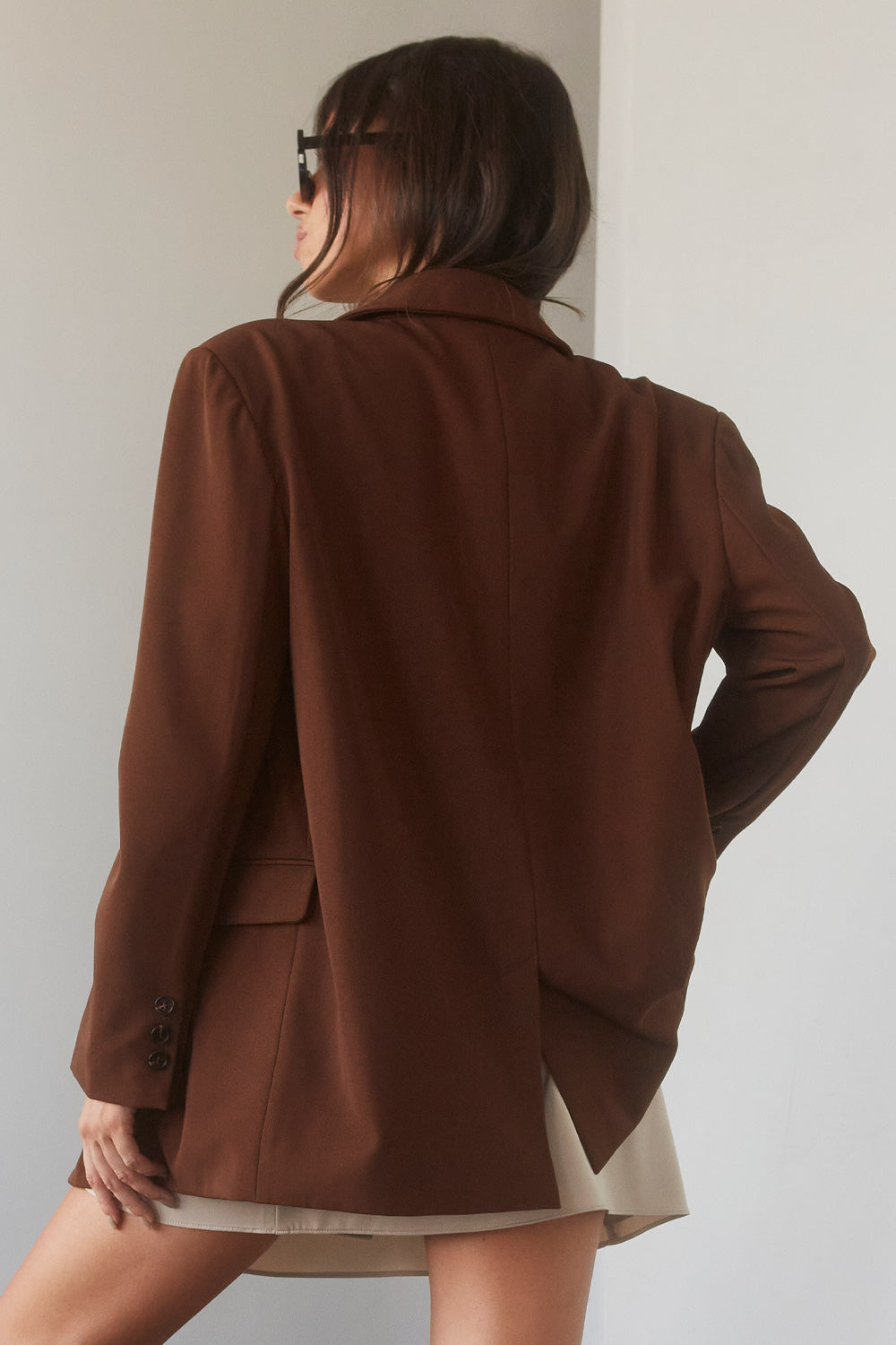 BROWN BLAZER