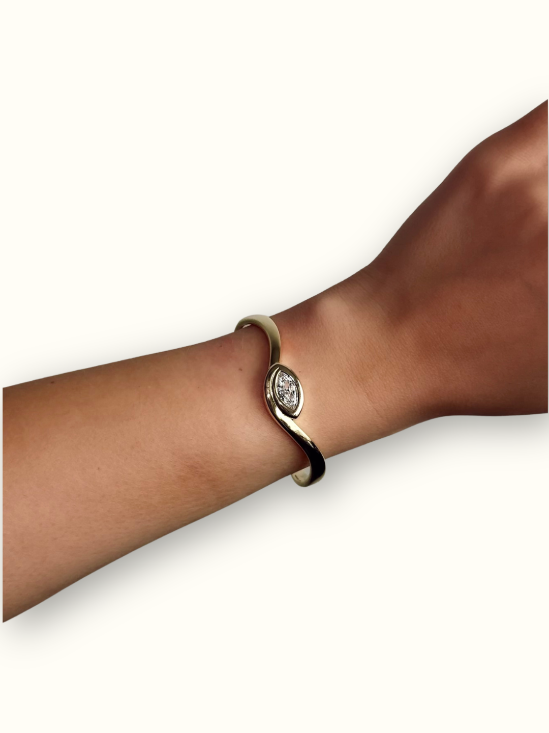 SOLEIL MARQUISE LUXE BANGLE