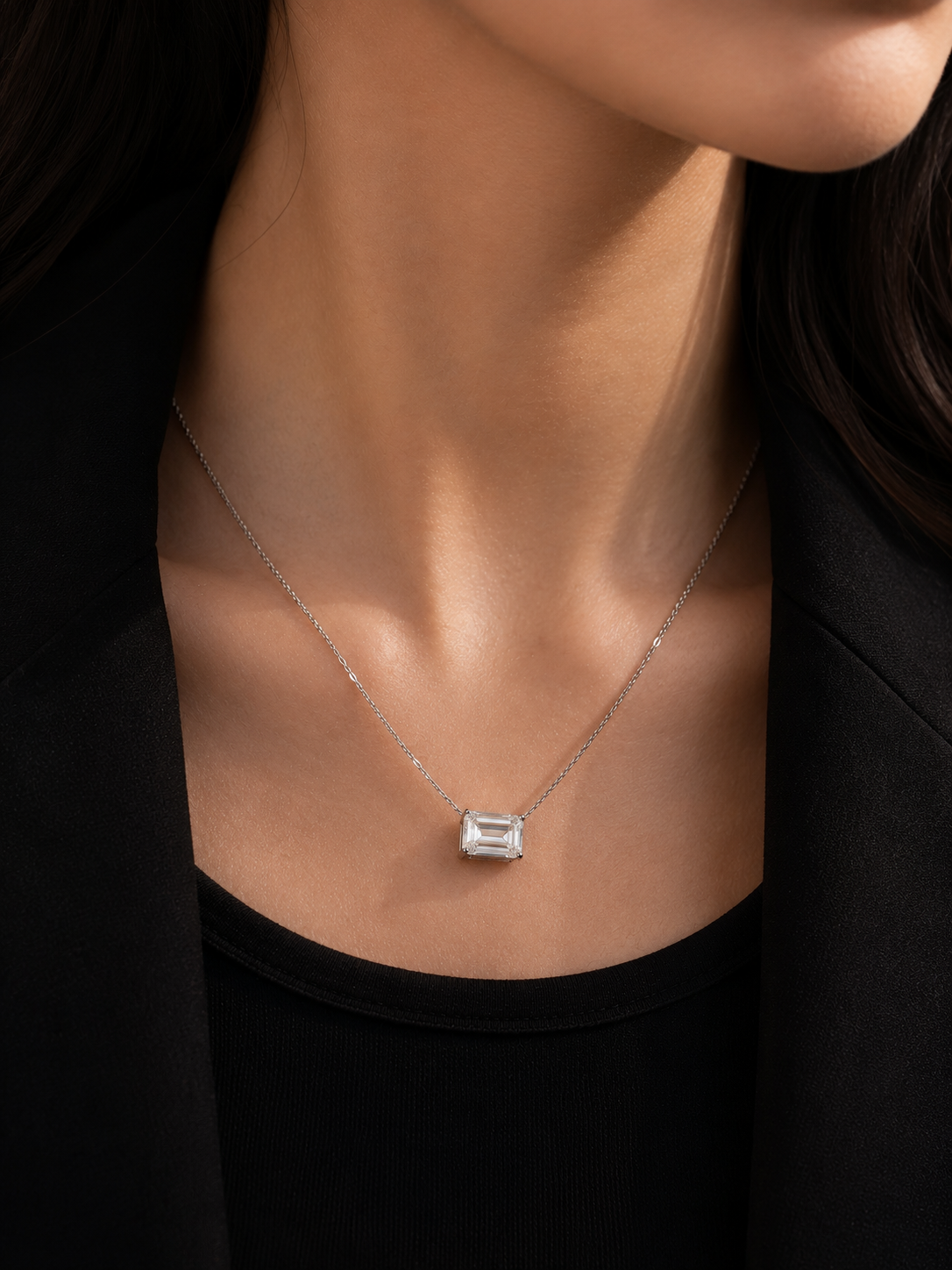 COLLIER PENDENTIF ÉMERAUDE MOISSANITE