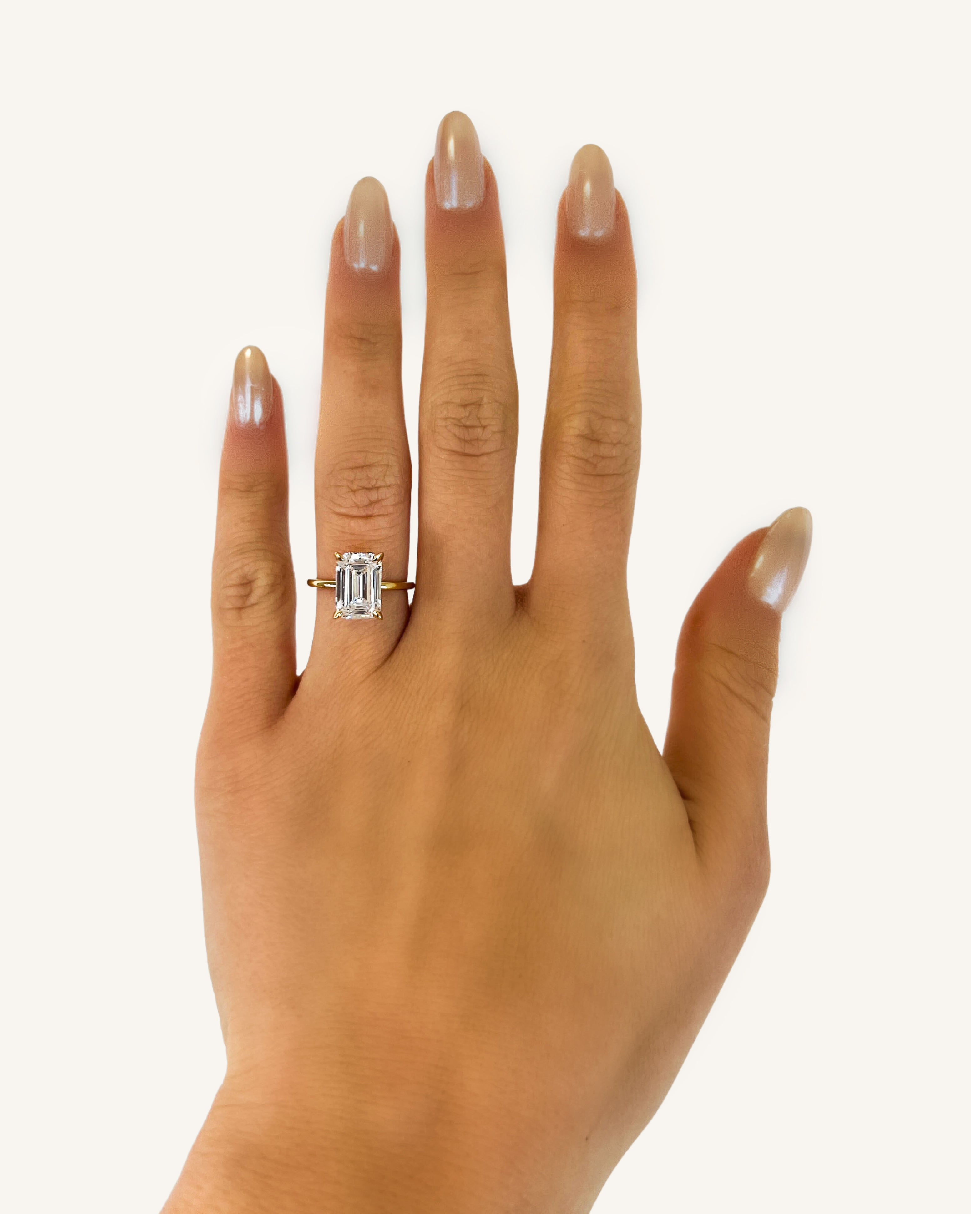 SOLITAIRE TAILLE ÉMERAUDE 3,5 ct