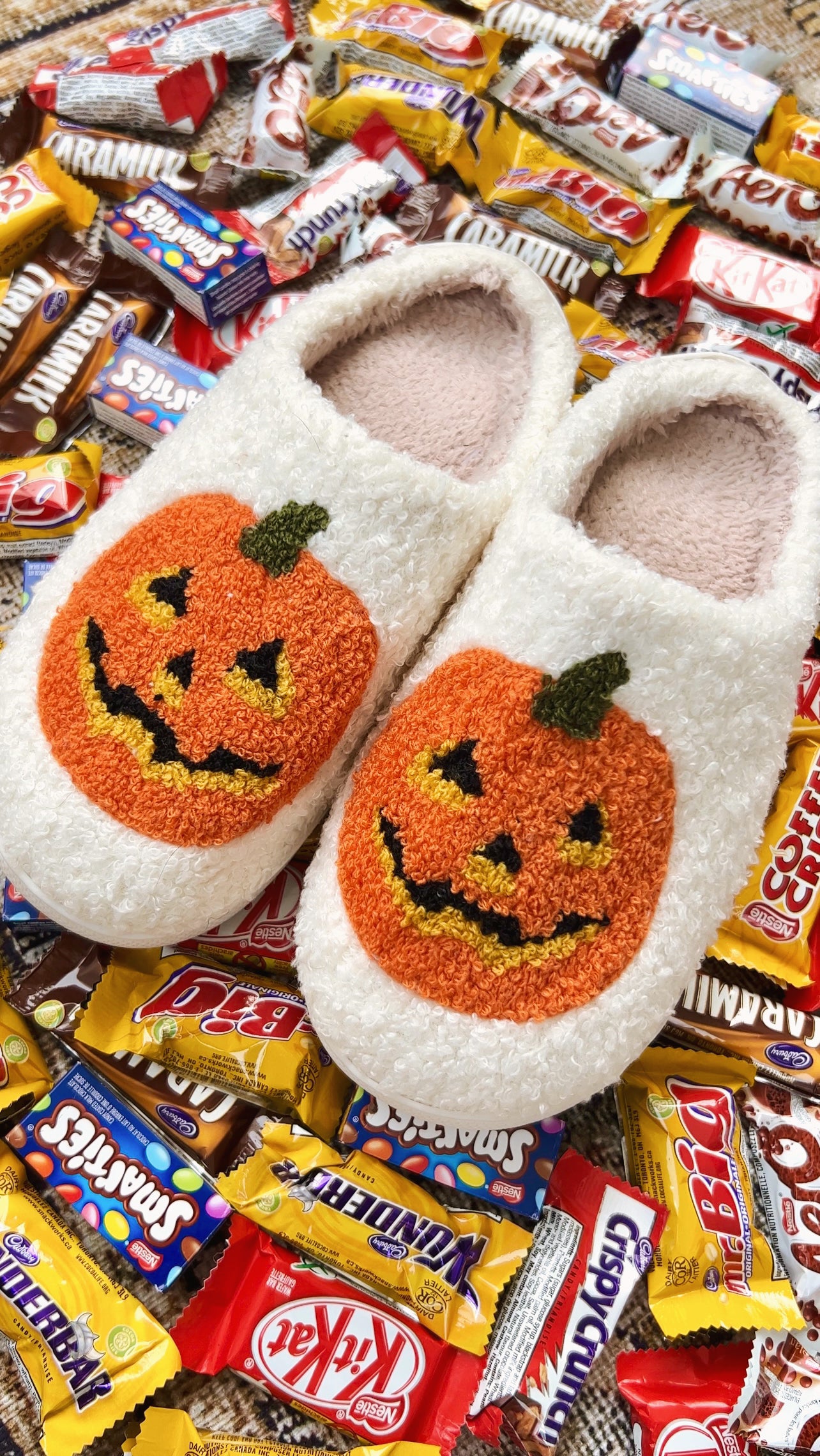 PUMPKIN SLIPPERS