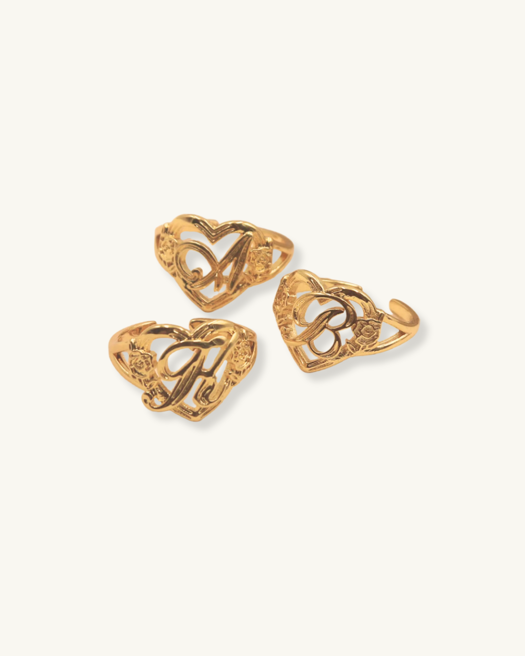 SCRIPT INITIAL HEART RING
