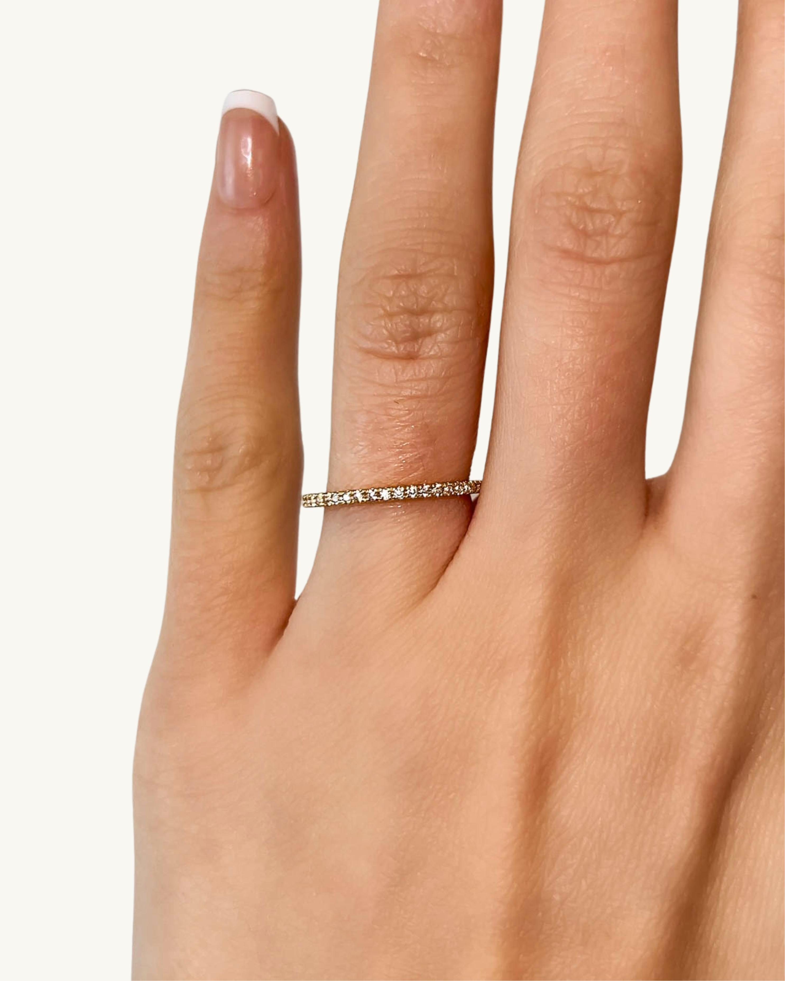 MICRO ETERNITY Luxe Ring
