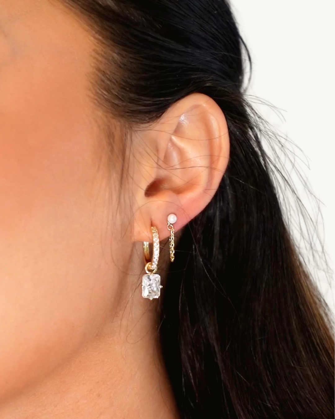 PEARL STUD + CHAIN