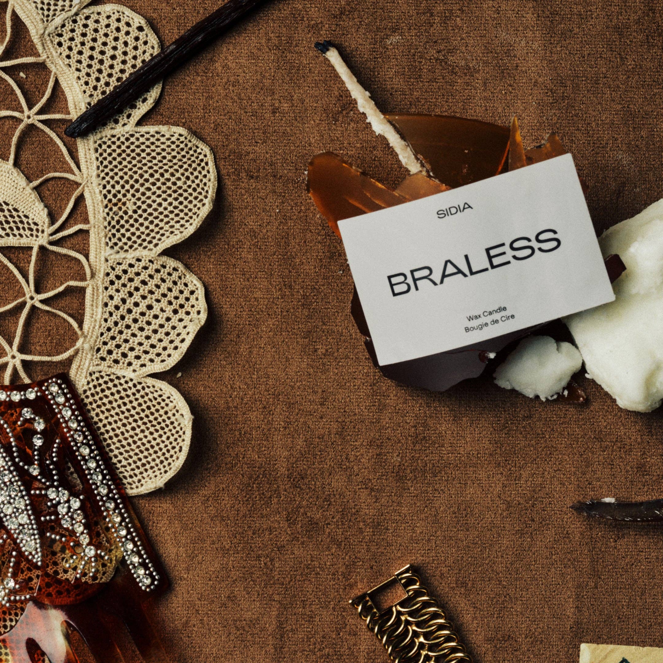 BRALESS Candle