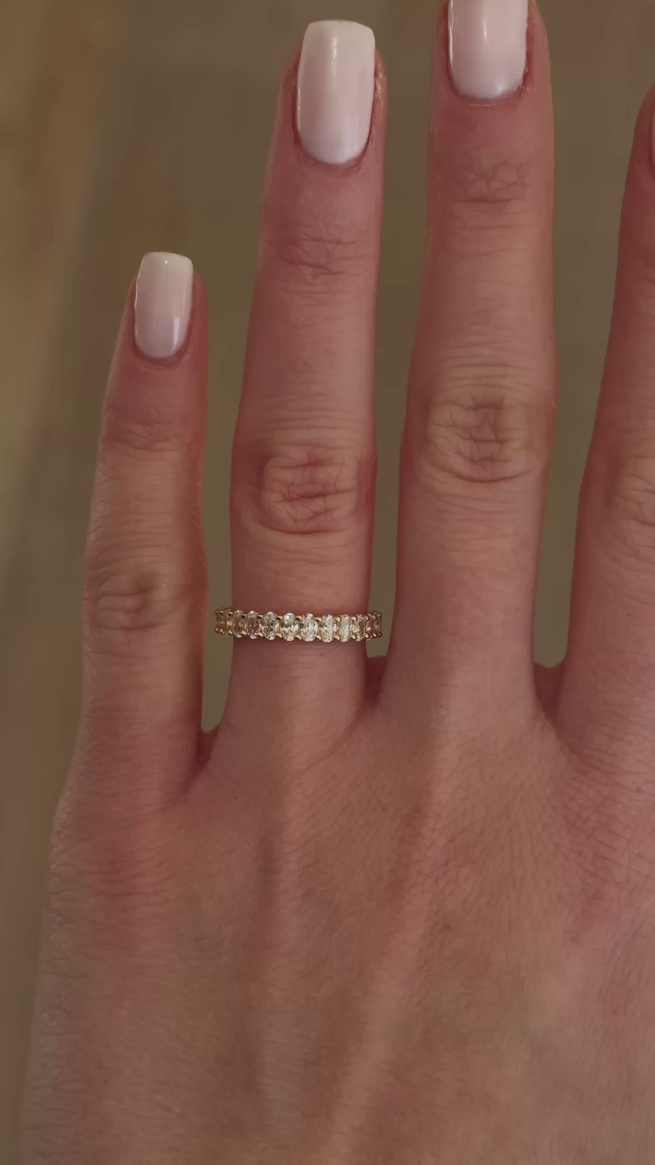 MICRO OVAL ETERNITY LUXE BAND