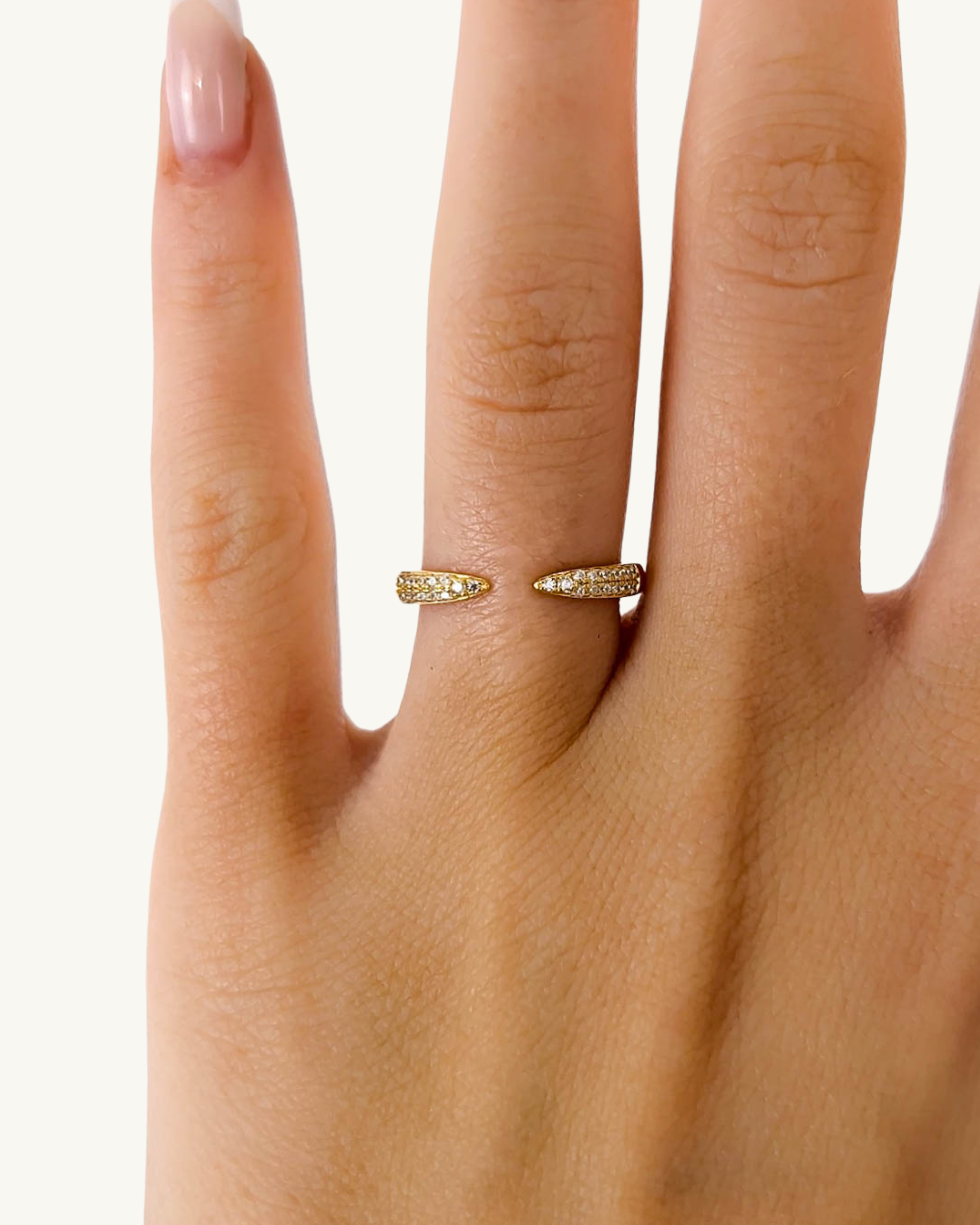 PAVÉ RAQUEL RING