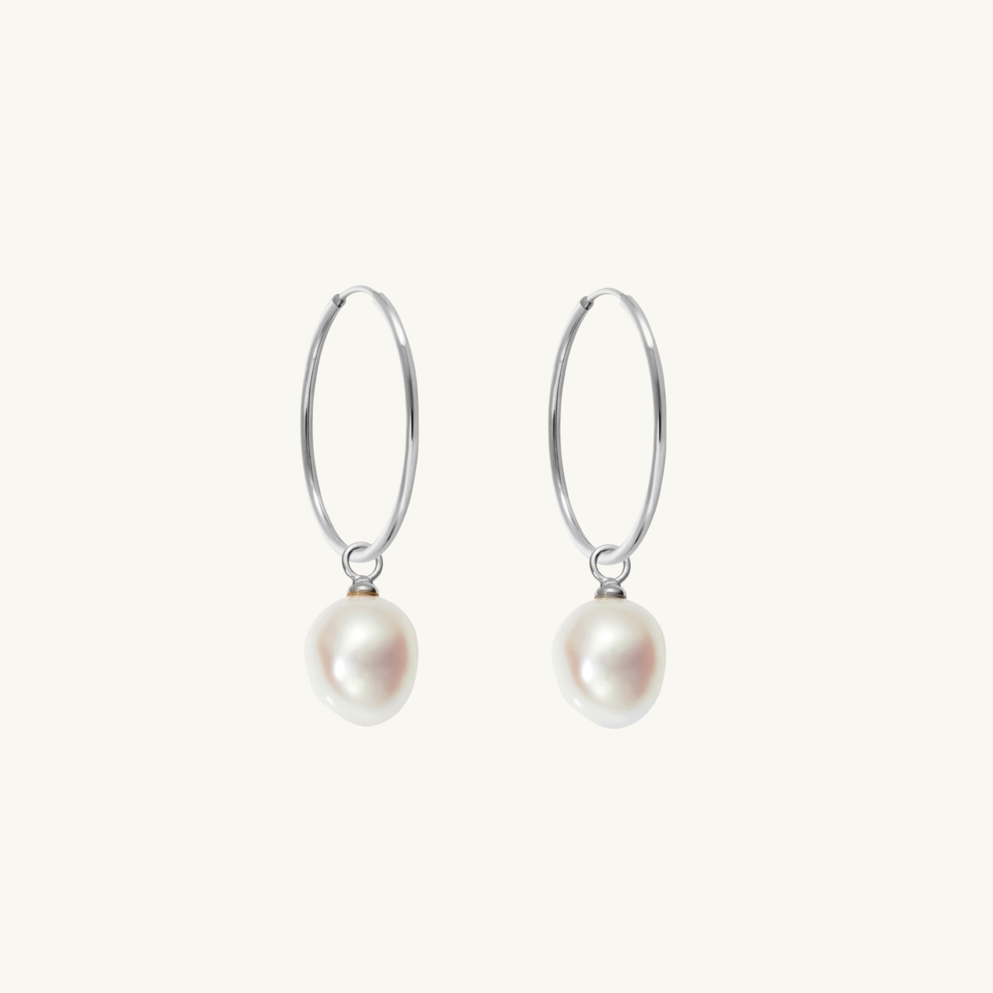 DAINTY PEARL HOOP