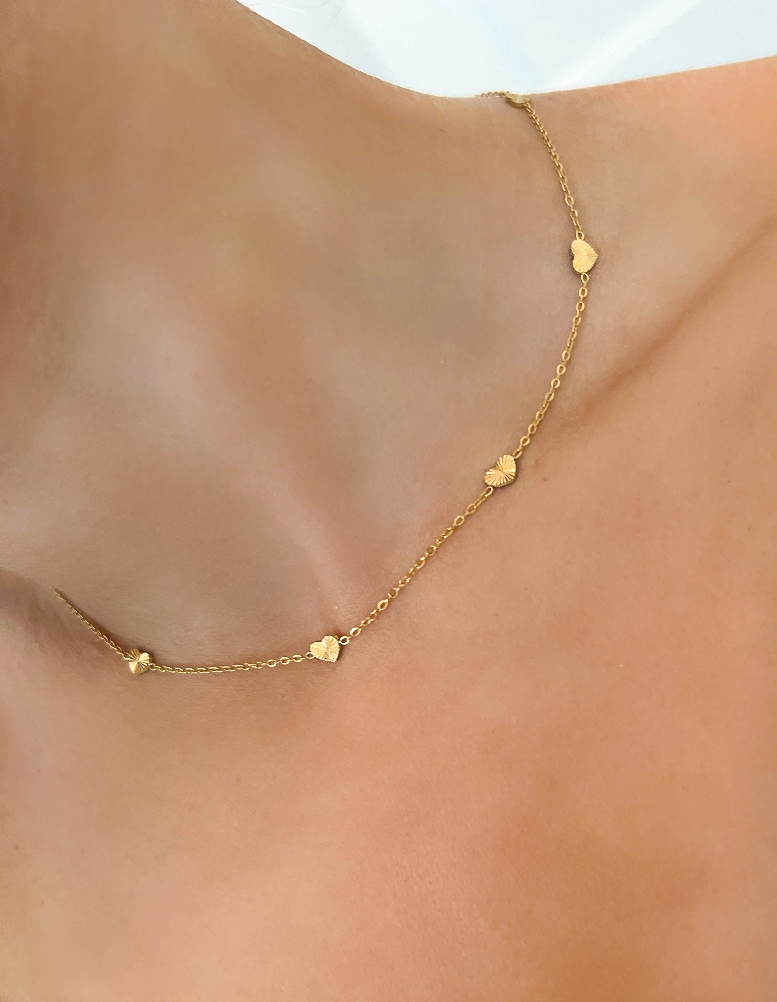 ETERNAL LOVE NECKLACE