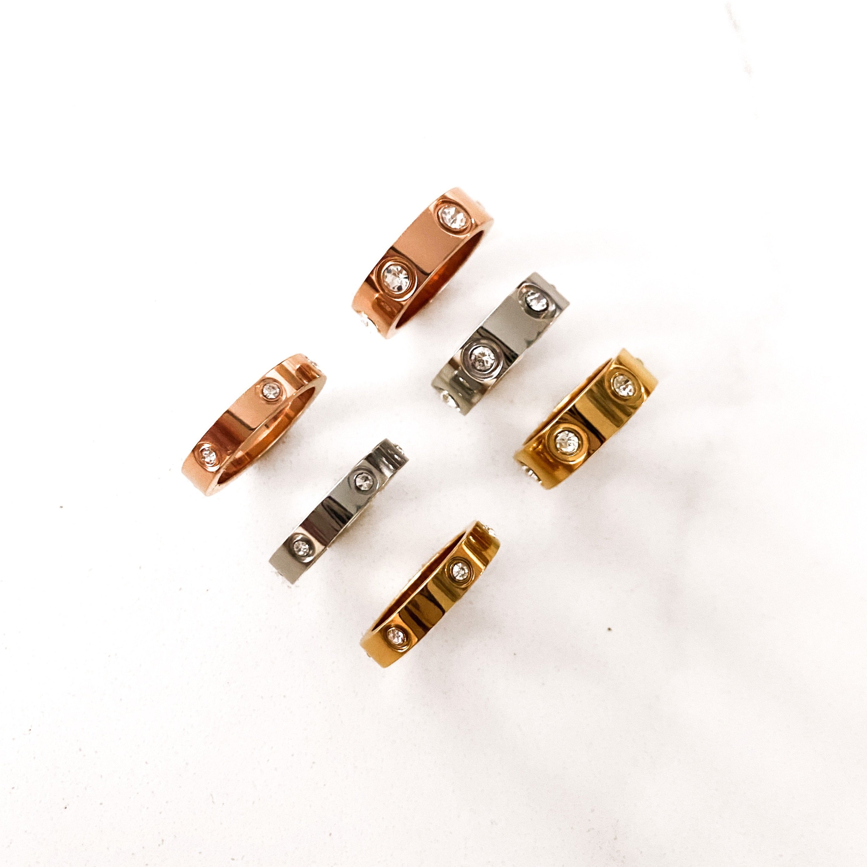 DIAMOND NAKED RING