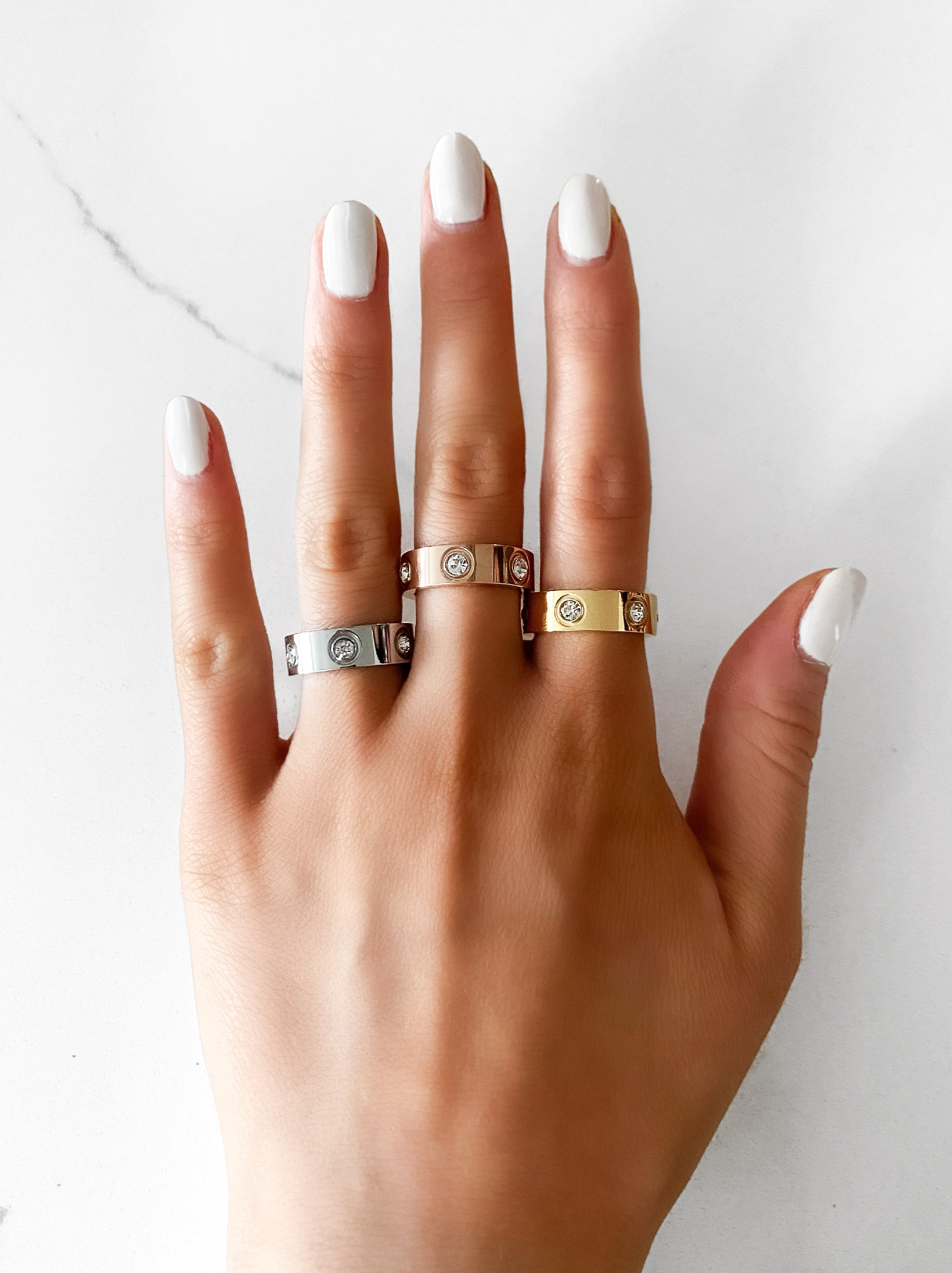 DIAMOND NAKED RING