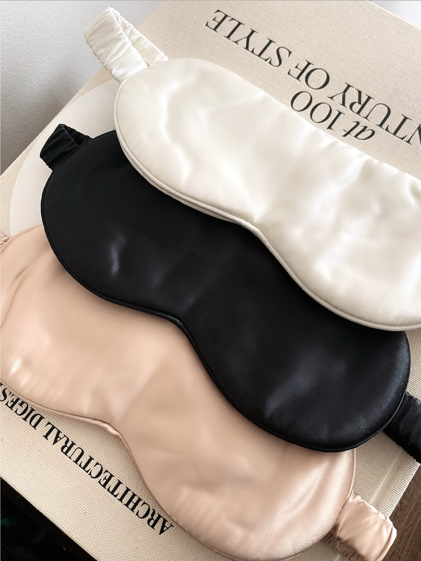 SILK EYE MASK