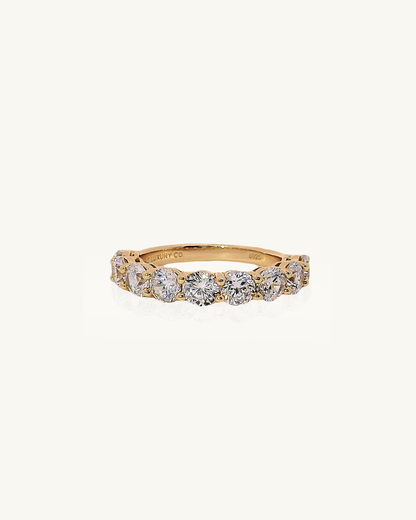 ROUND DIAMOND LUXE PINKY RING
