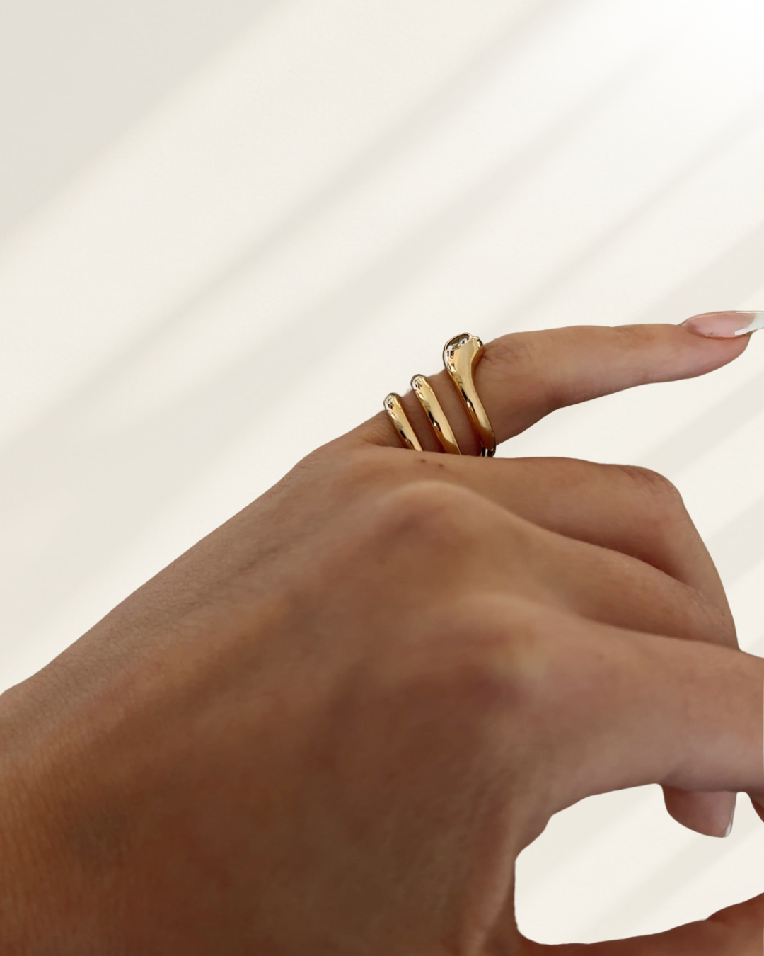 SNAKE LUXE PINKY RING