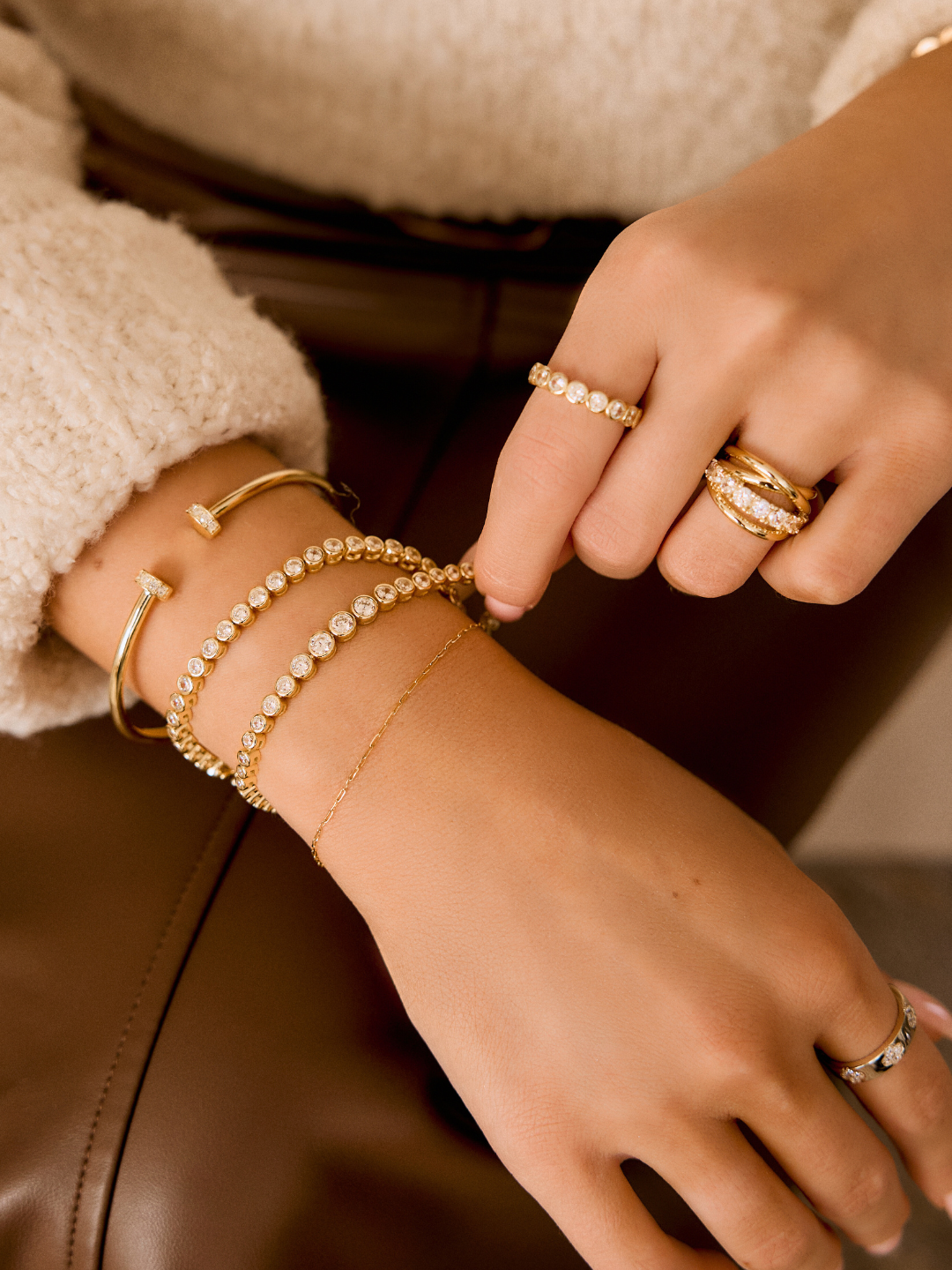 BEZEL LUXE TENNIS BRACELET