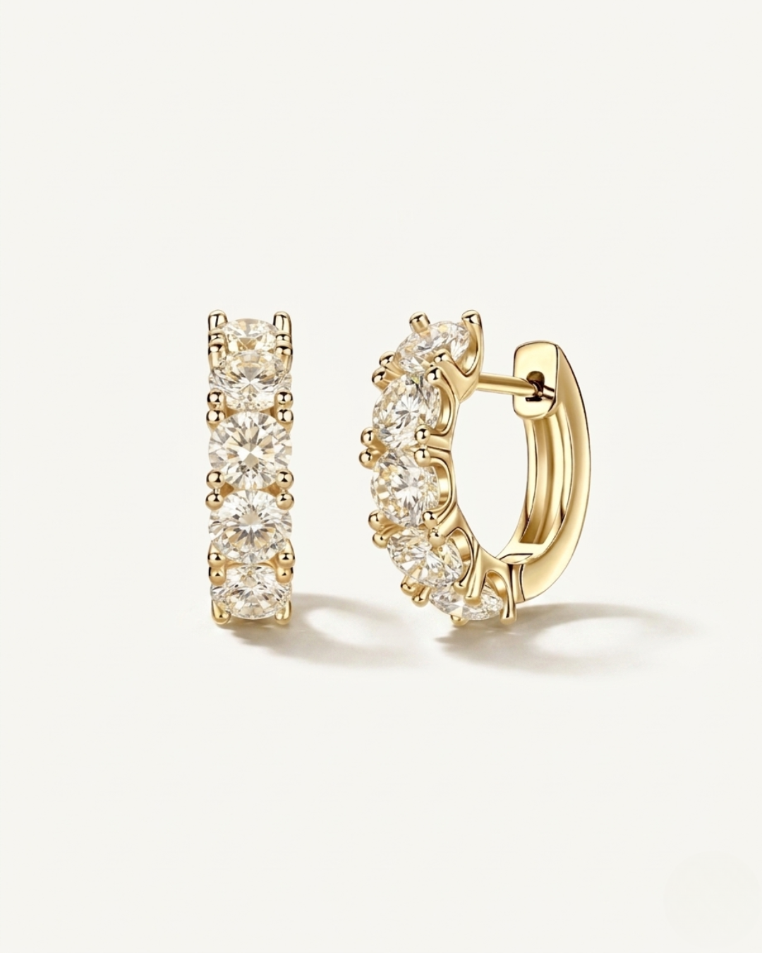 ANDIE EARRING - MOISSANITE HUGGIE