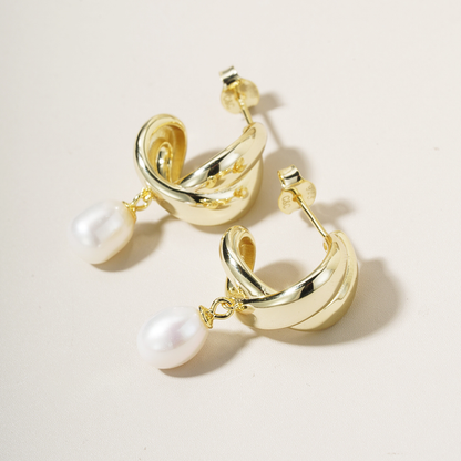 CROSSOVER DROP PEARL EARRING