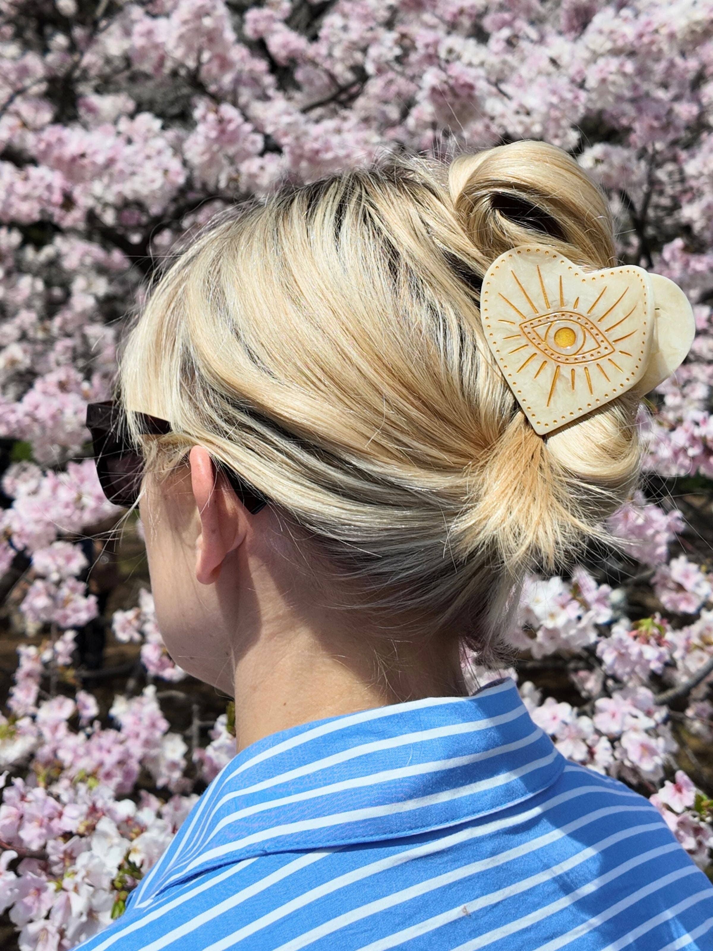 Celestial Heart Claw Hair Clip