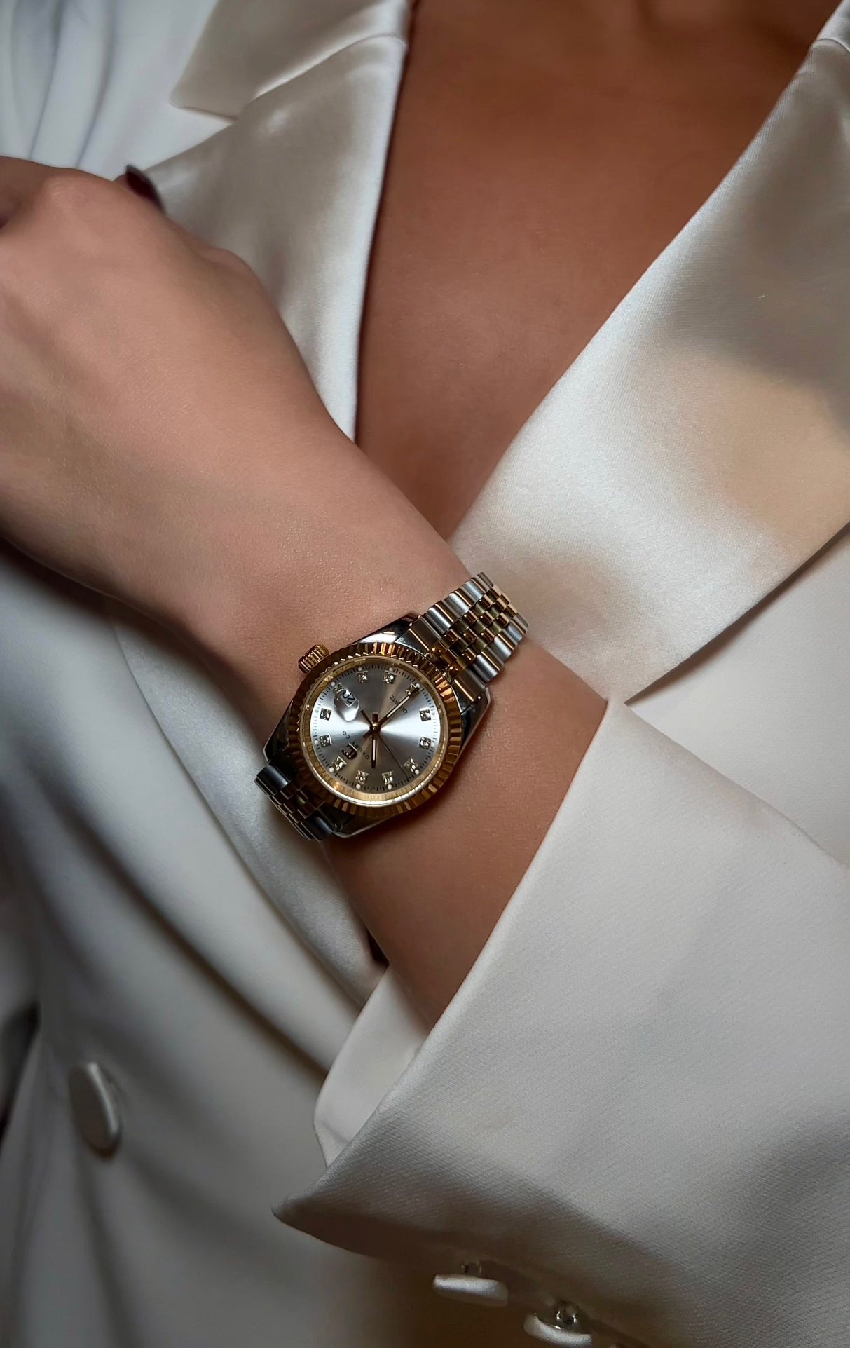 31MM CLASSIC WATCH Two Tone Silver