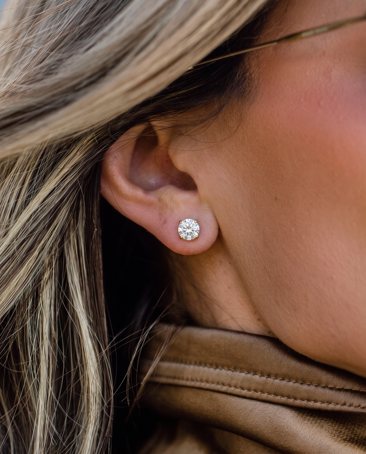 MOISSANITE STUDS
