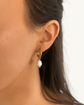 CONSTANCE PEARL HOOP