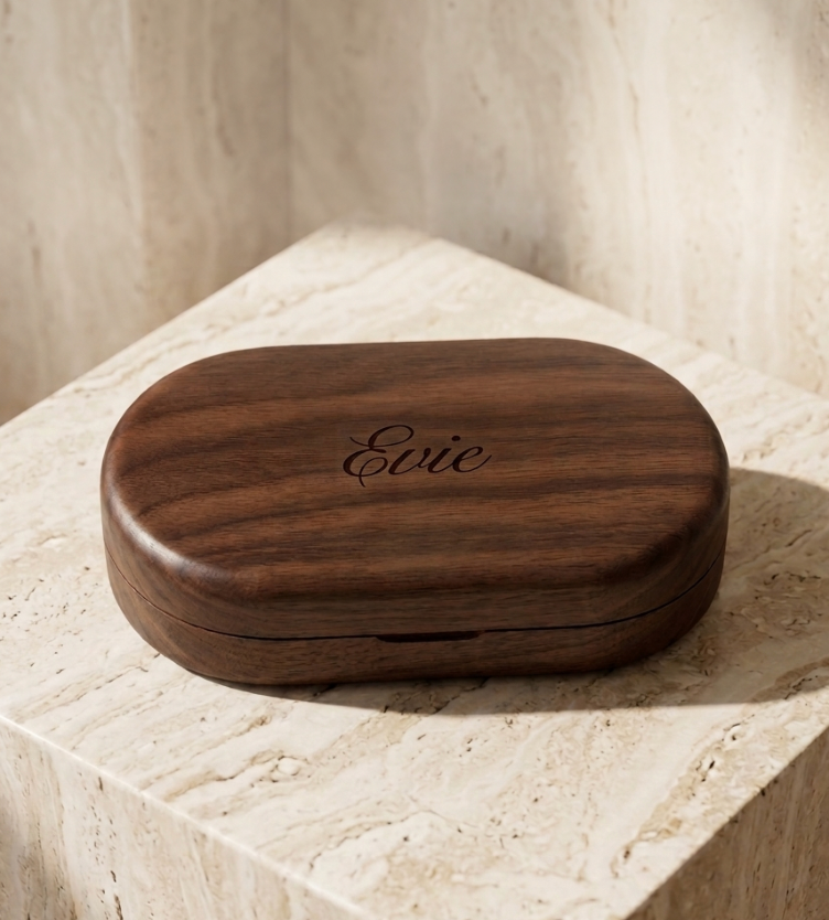 JEWELRY BOX