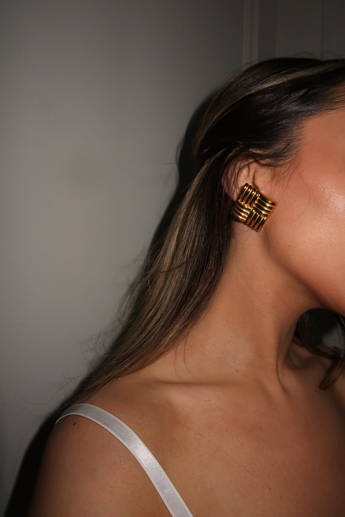 GISELLE EARRING