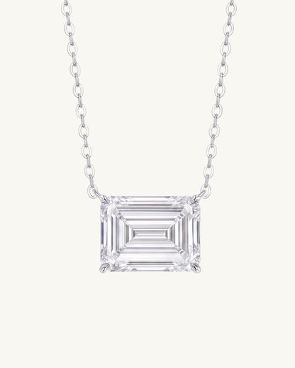 EMERALD MOISSANITE PENDANT NECKLACE