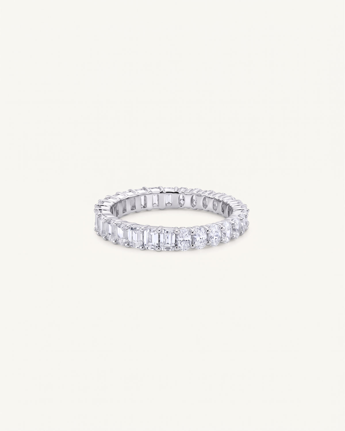 HARMONY - EMERALD &amp; OVAL LUXE RING