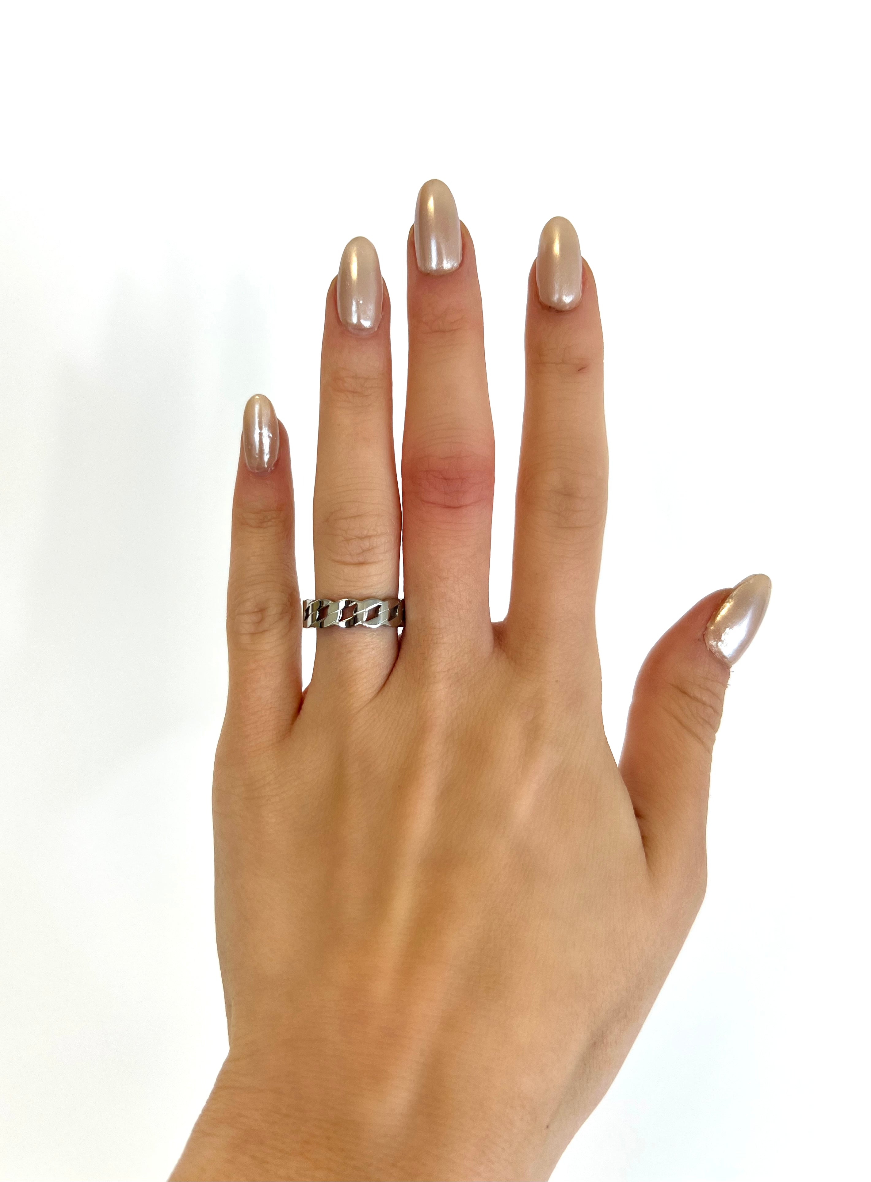 CURB CHAIN RING