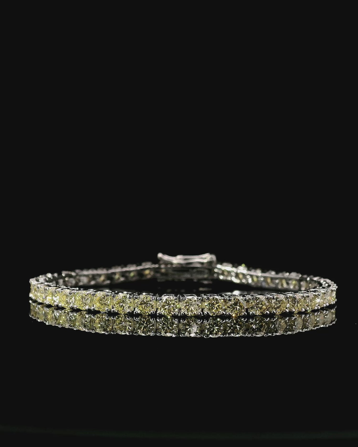 Canary Moissanite Tennis Bracelet