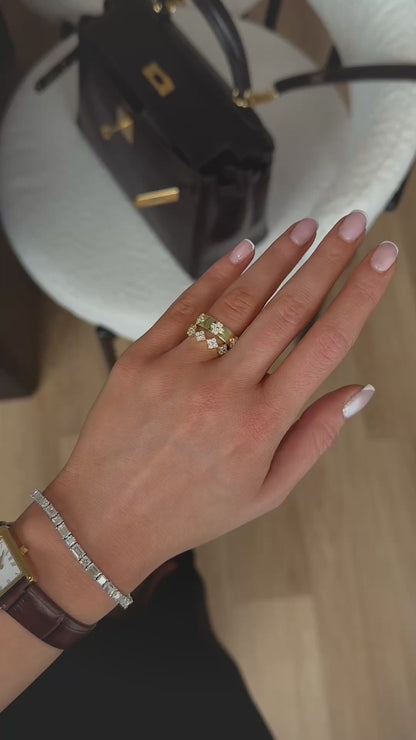 Cleo Cigar Moissanite Band