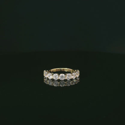 ROUND DIAMOND LUXE PINKY RING