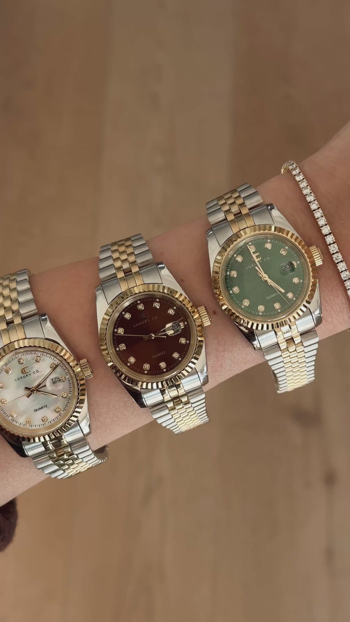 TWO-TONE &amp; EMERALD - CC CLASSIC WATCH