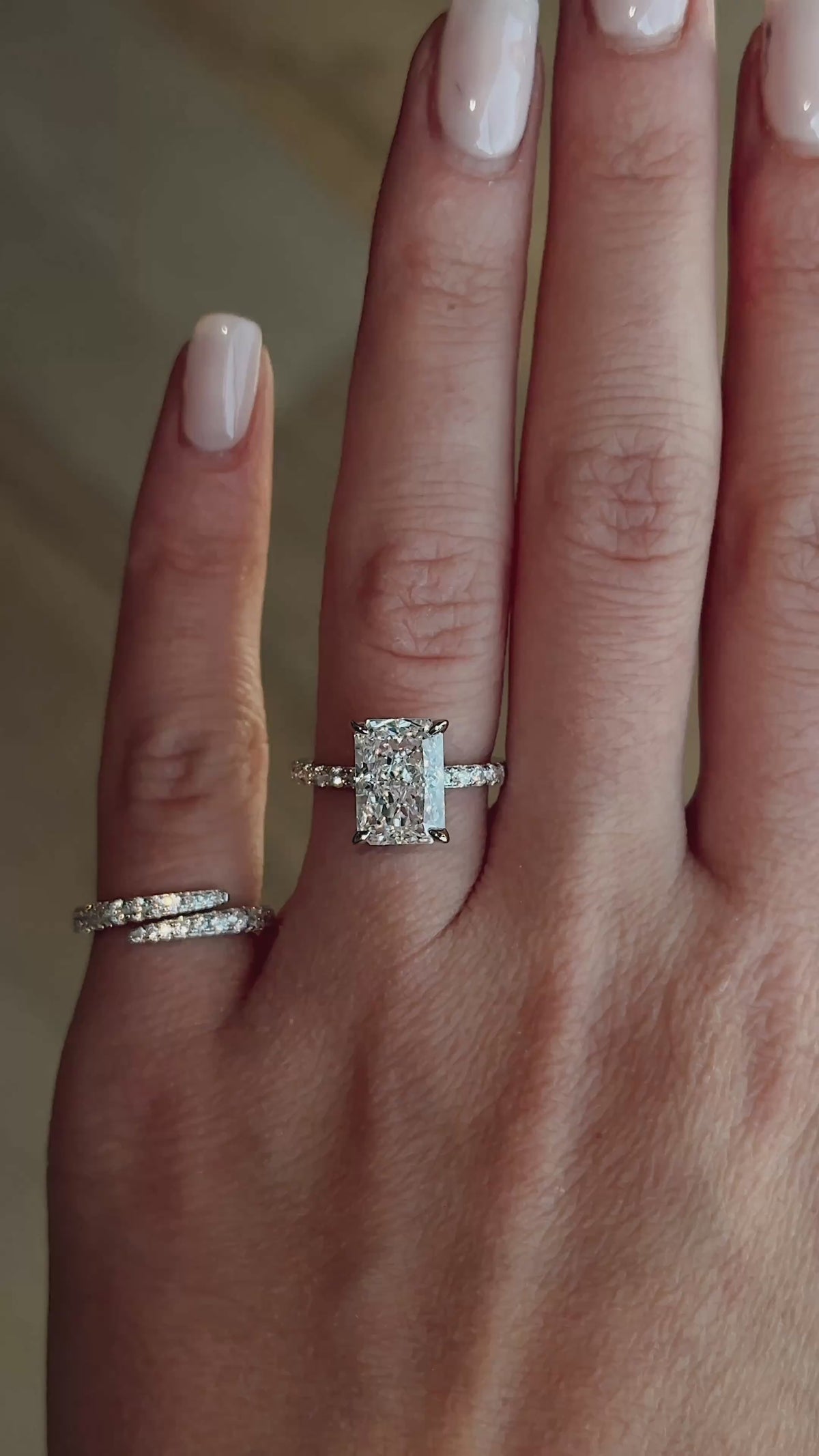SLOANE - SOLITAIRE RADIANT 3 CARATS ARGENT LUXE