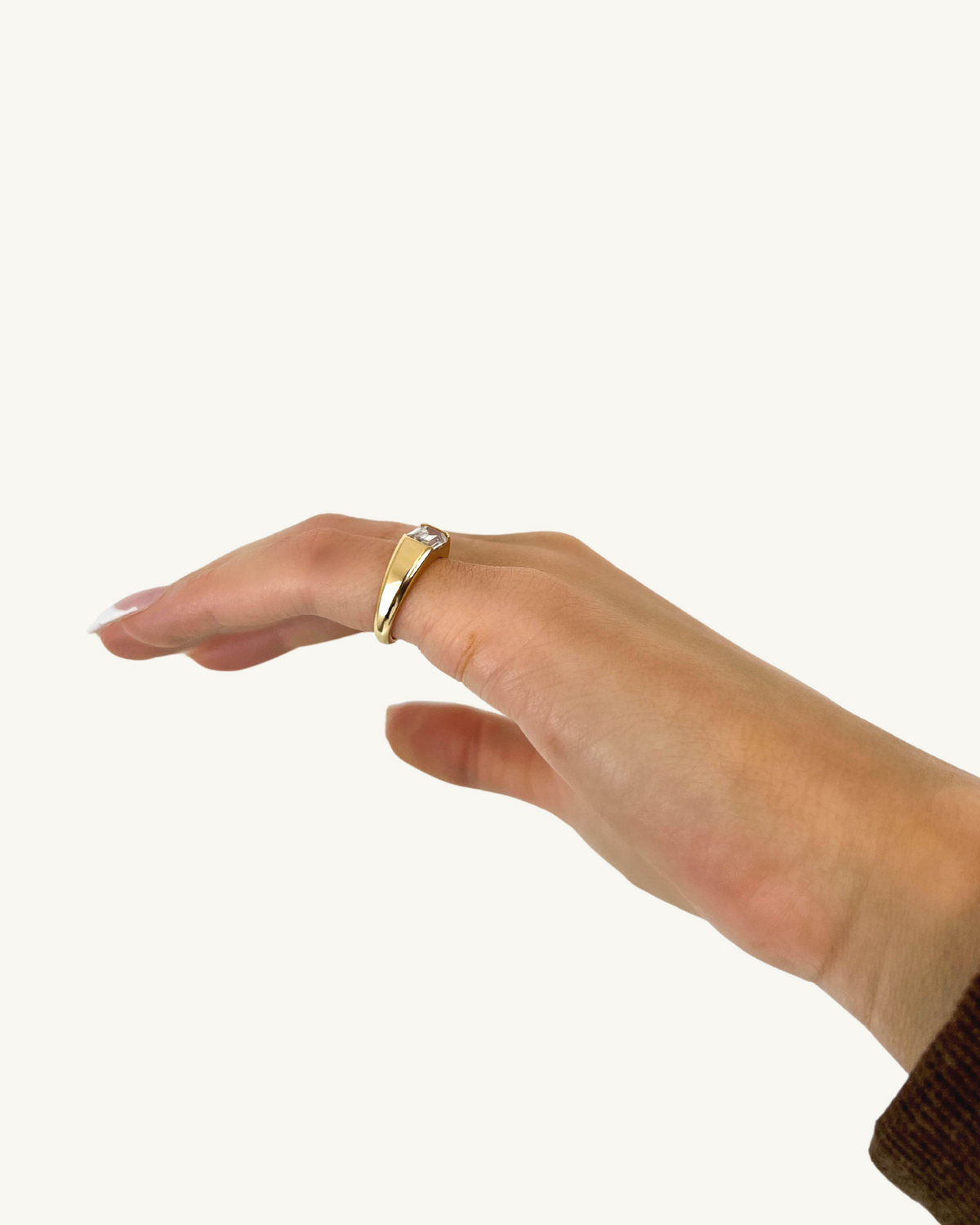 BENNET - EMERALD PINKY LUXE RING