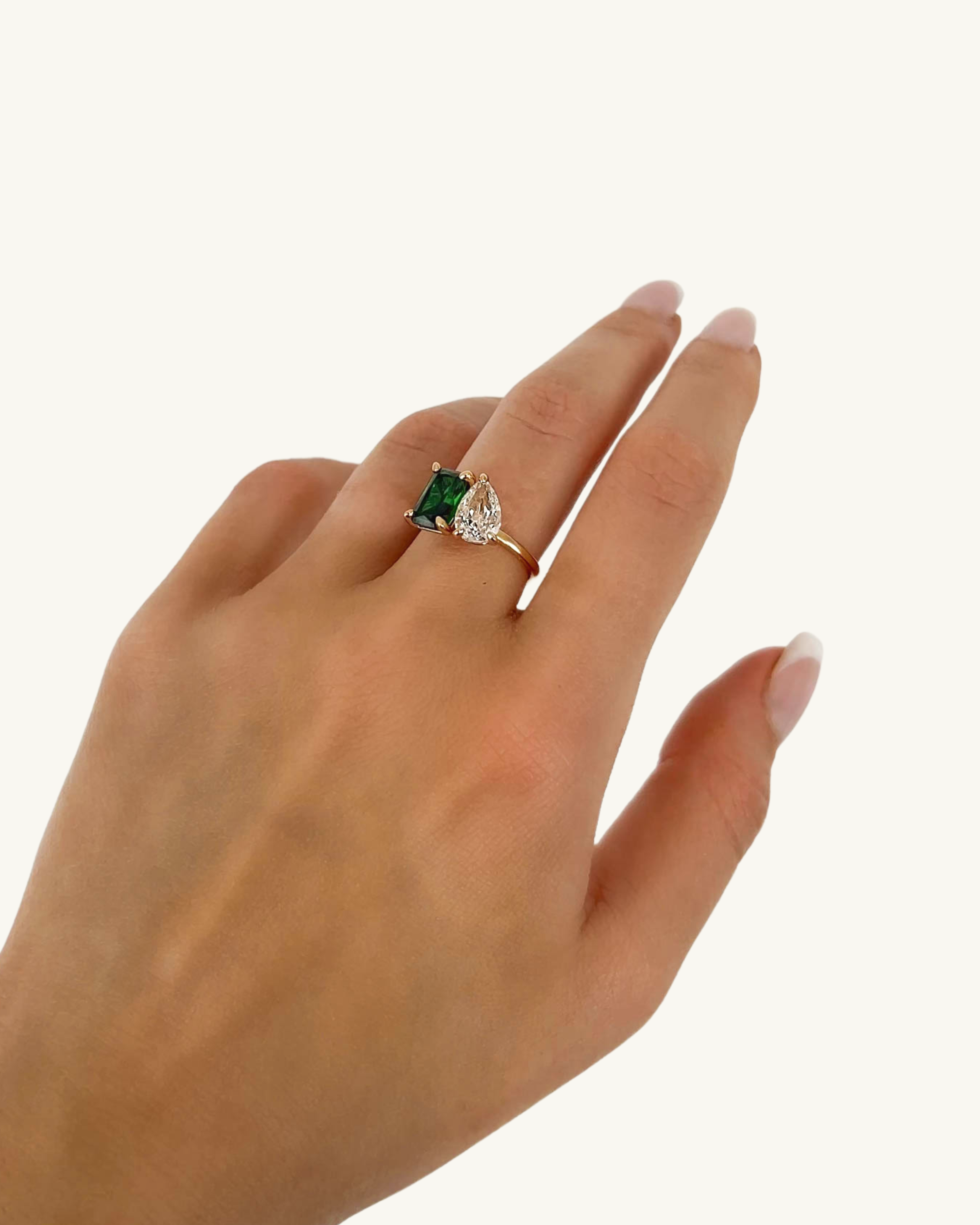 EMERALD Toi-Et-Moi Luxe Ring