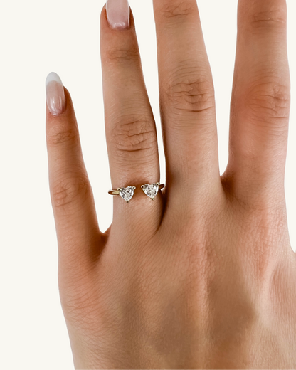 HEART-TO-HEART RING