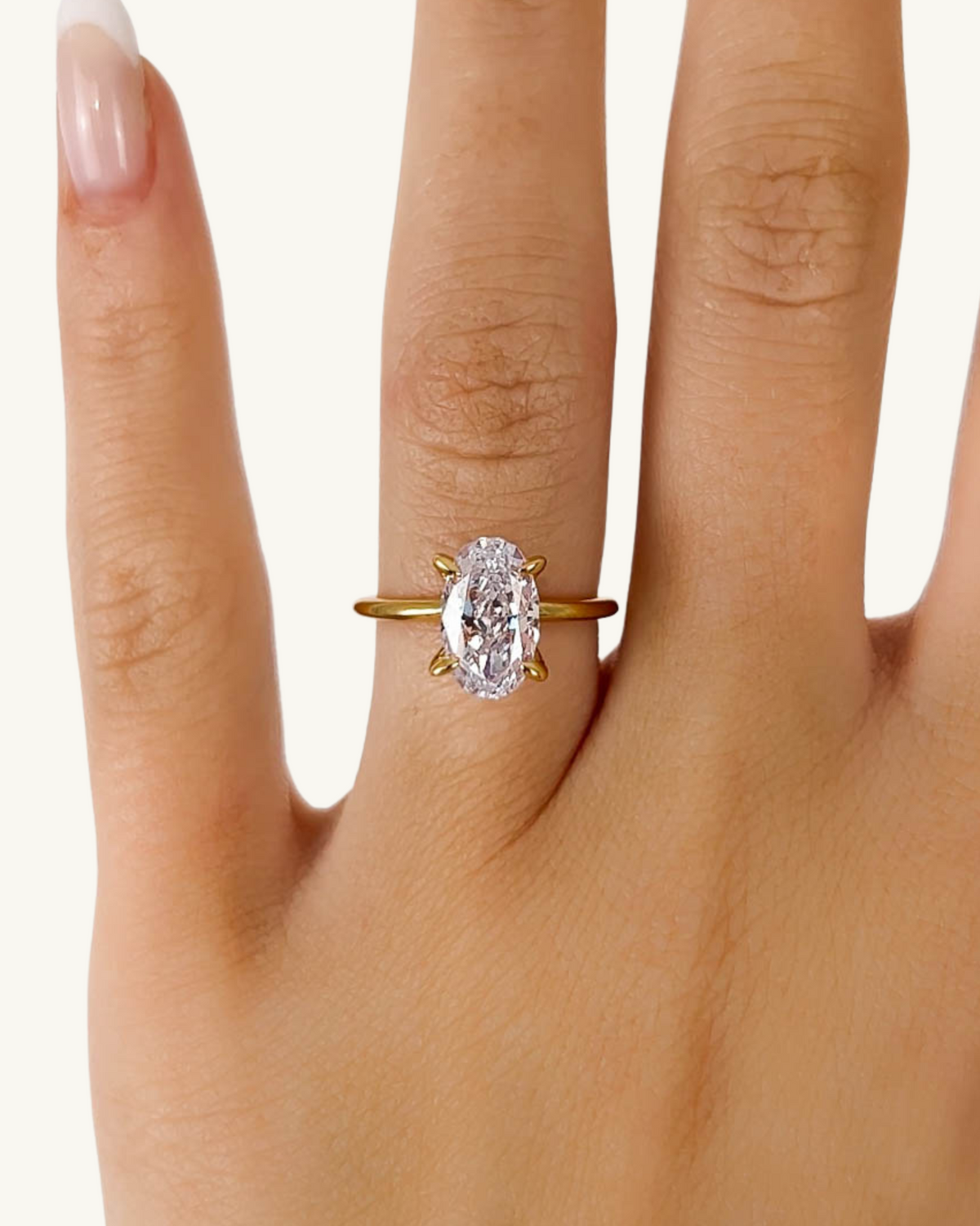 SERENA - SOLITAIRE OVALE DE LUXE 2,5 CT