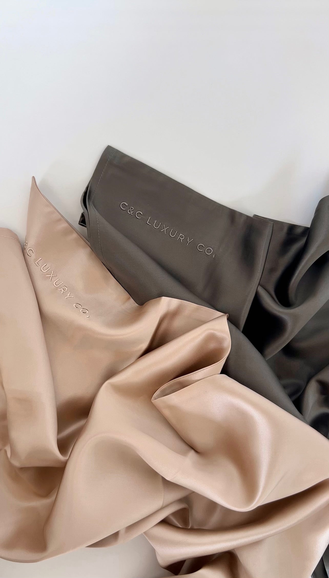 100% SILK PILLOWCASE - Sand
