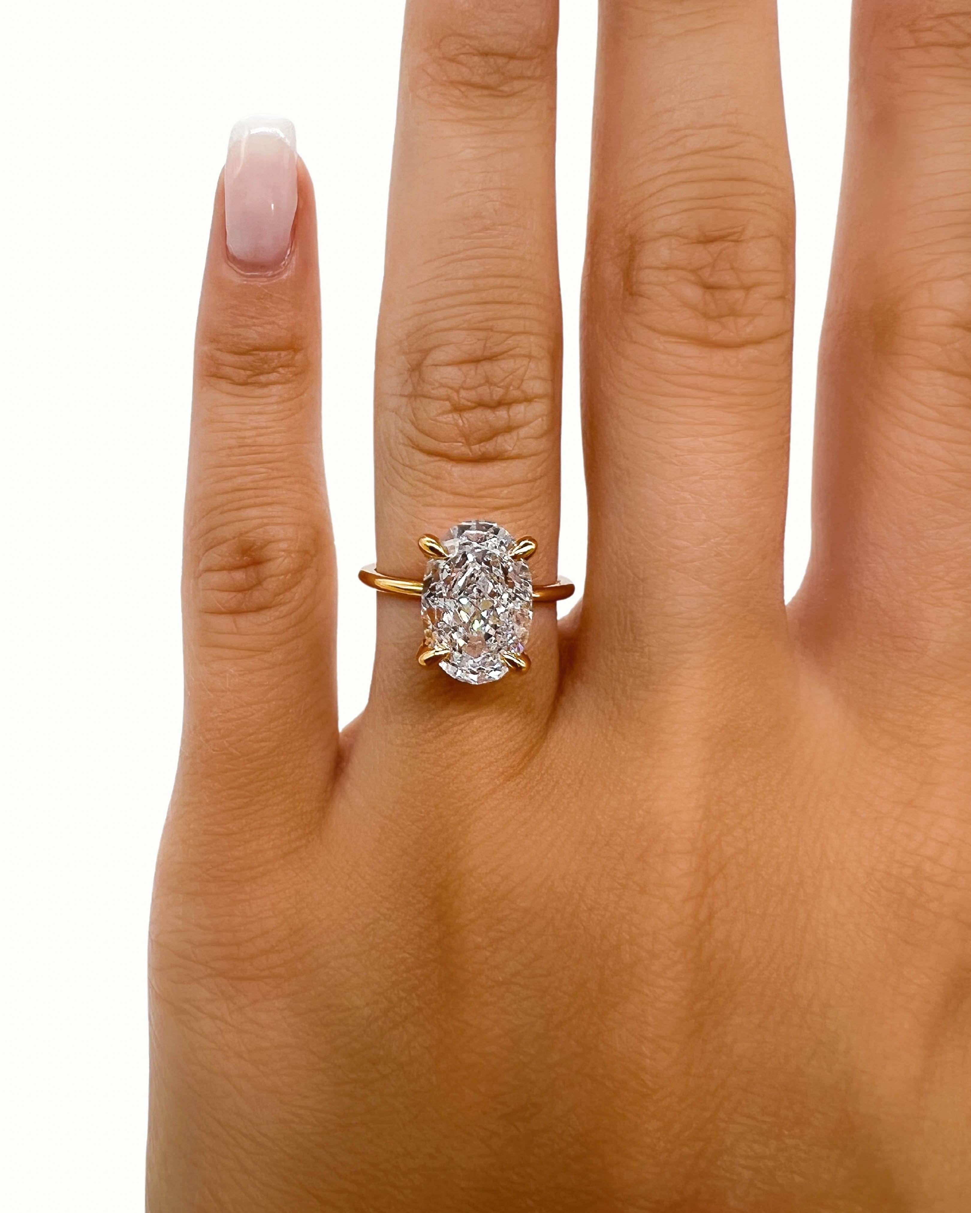 SOLITAIRE OVALE 4,7 ct